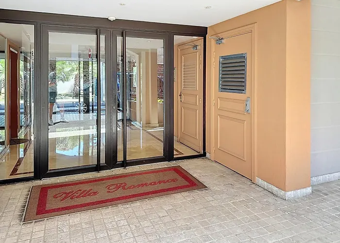2 Bedroom With Pool 2 Bathrooms 339 Cannes