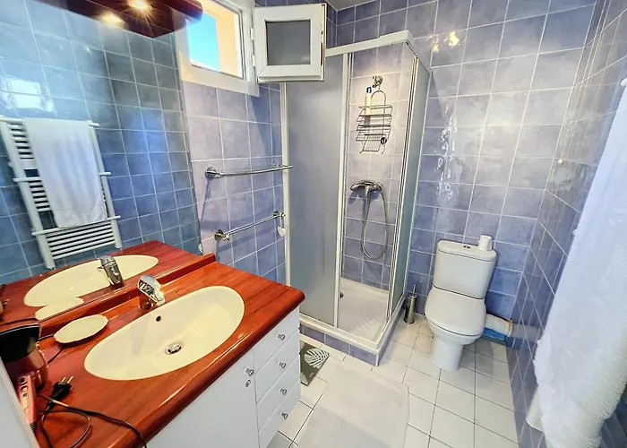 2 Bedroom With Pool 2 Bathrooms 339 * Cannes