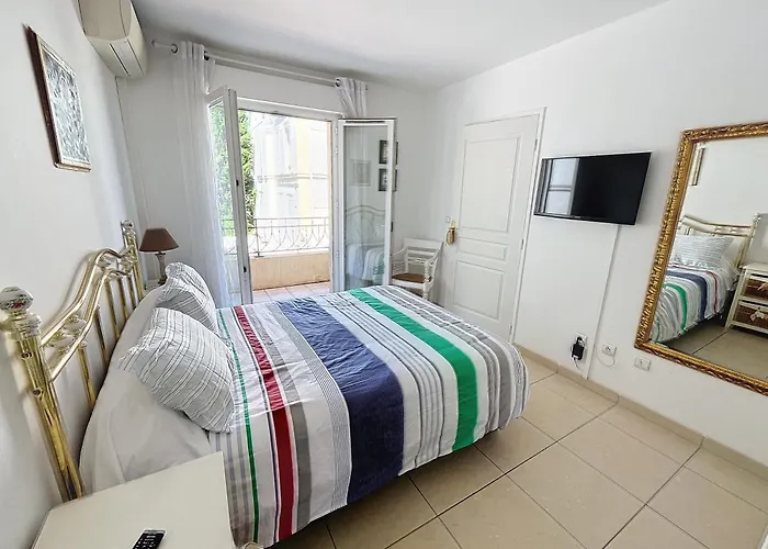 2 Bedroom With Pool 2 Bathrooms 339 Cannes