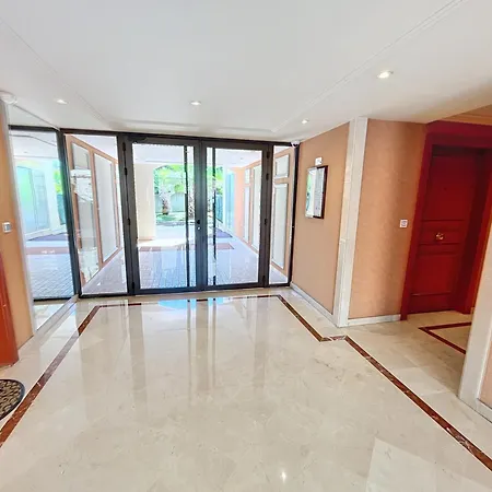 2 Bedroom With Pool 2 Bathrooms 339 Appartamento Cannes